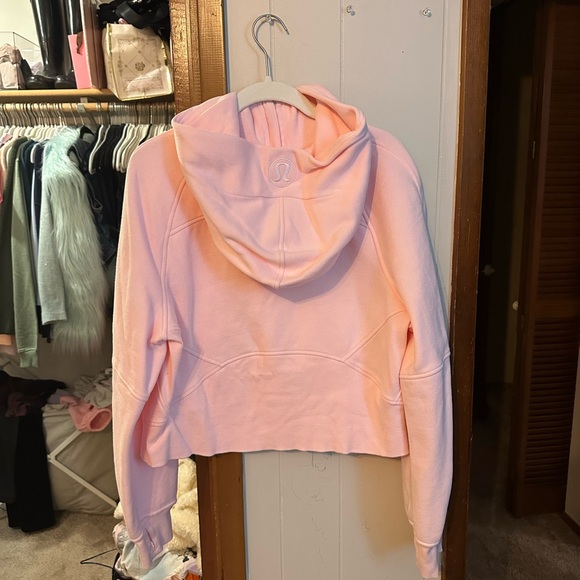 Lululemon Athletica Scuba - Light Pink - Picture 2 of 4
